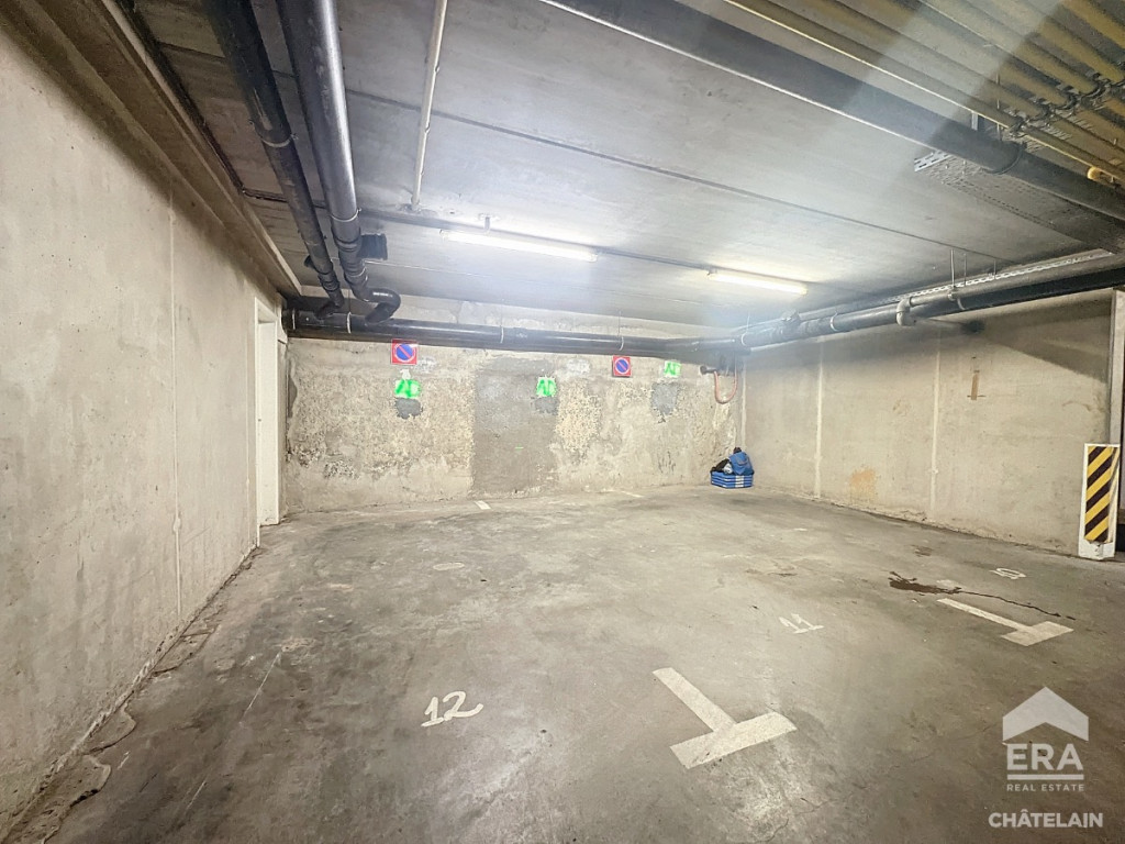 Rue Gray - 62 - - 1040