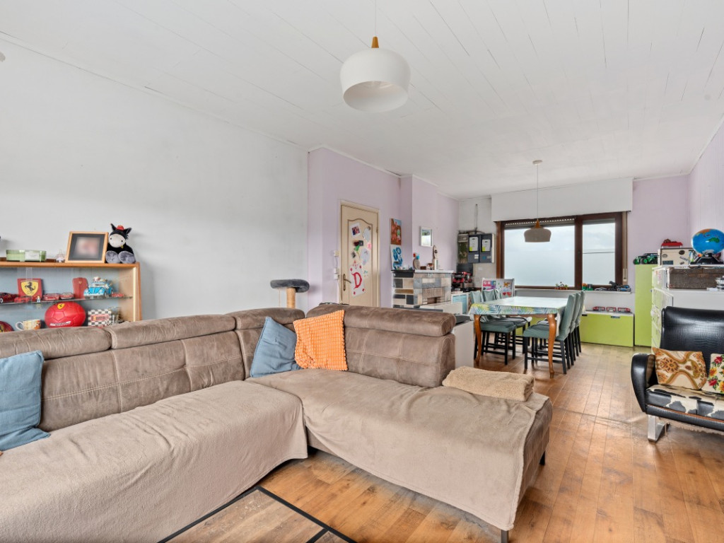 Kapellestraat - 61 - - 9961