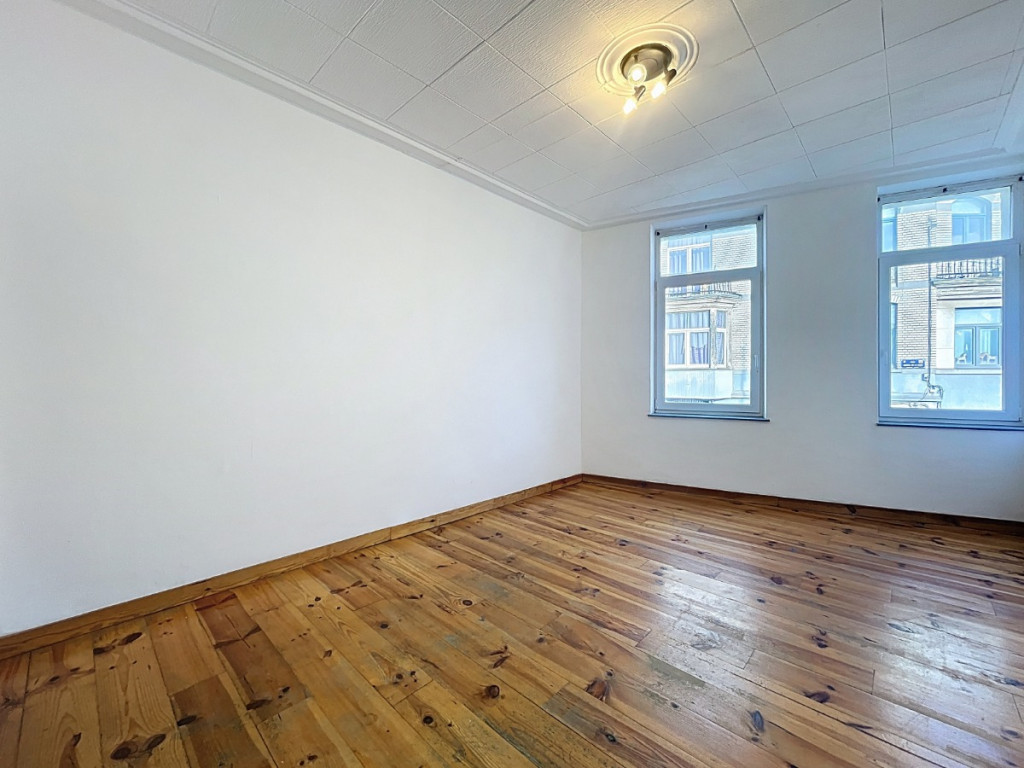 Avenue de la gare - 6 - /1 - 6700