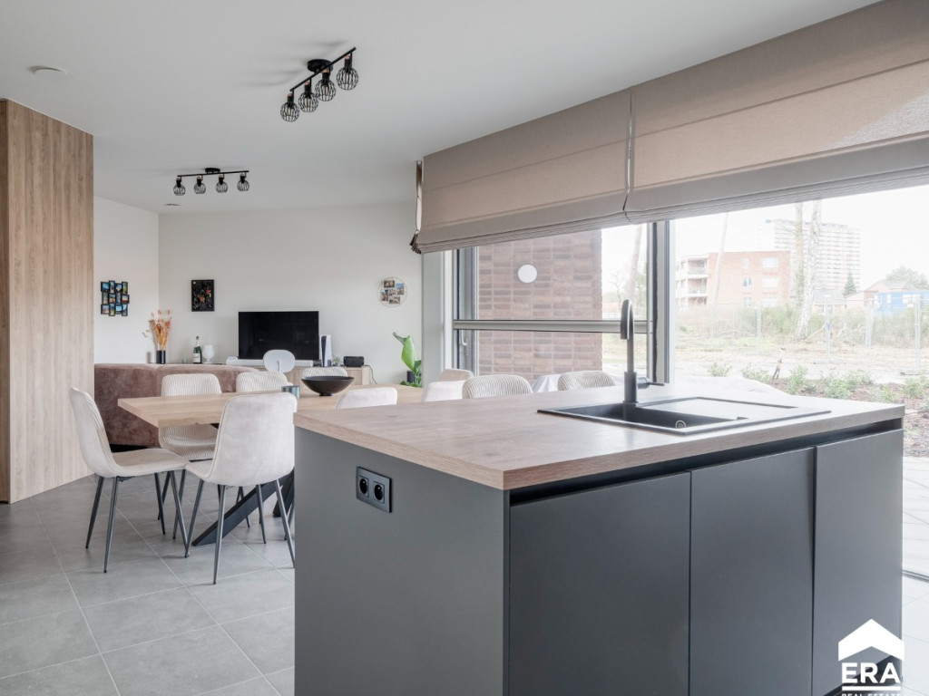 Maria Vangeneugdenstraat - 30 - 001 - 3600