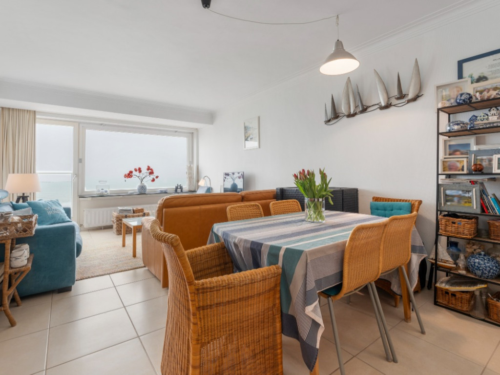 Zeedijk - 22 0802 - Rembrandt - 8620