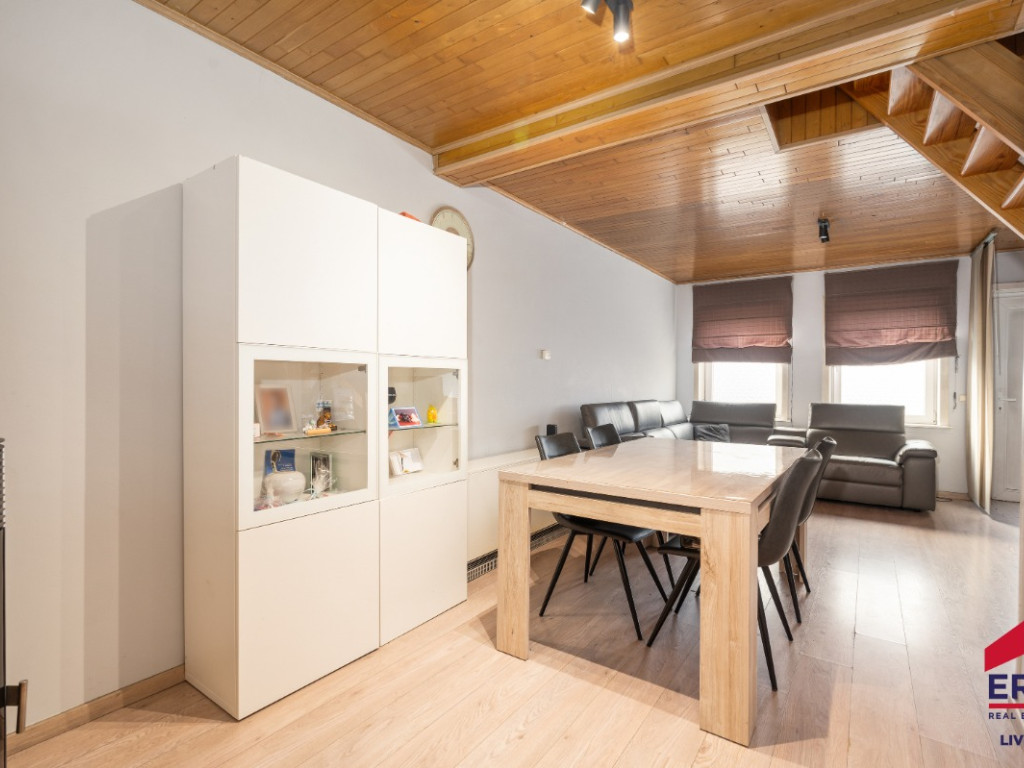 Ledebaan - 177a - - 9300