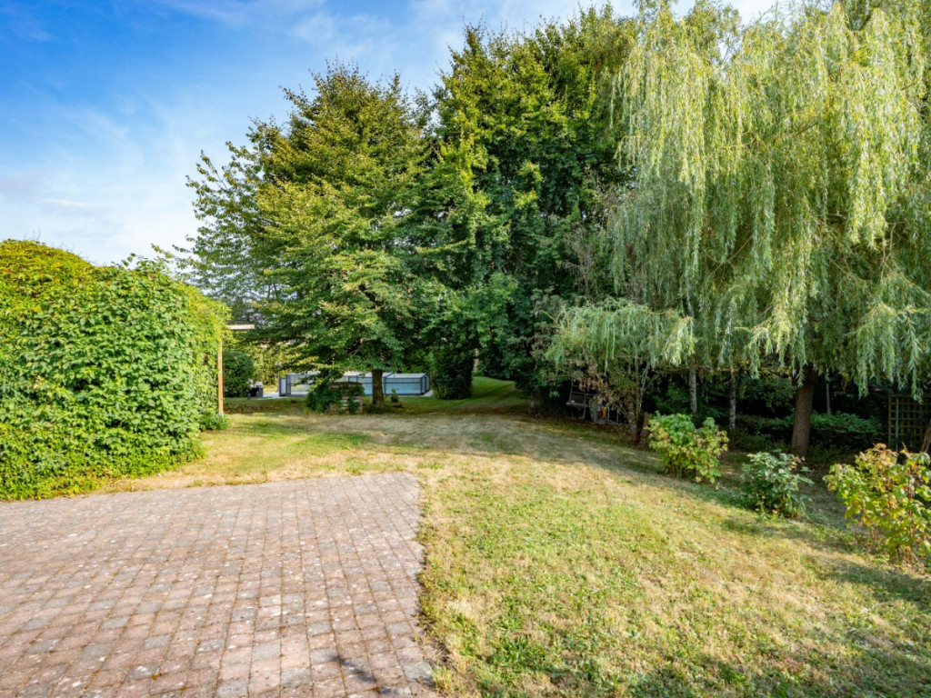 Rue Saint-Denis - 4 - - 6700