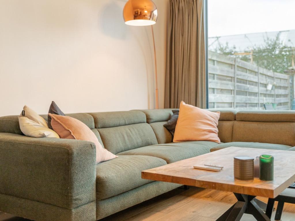 Kruisbeeldstraat - 21 - - 9220