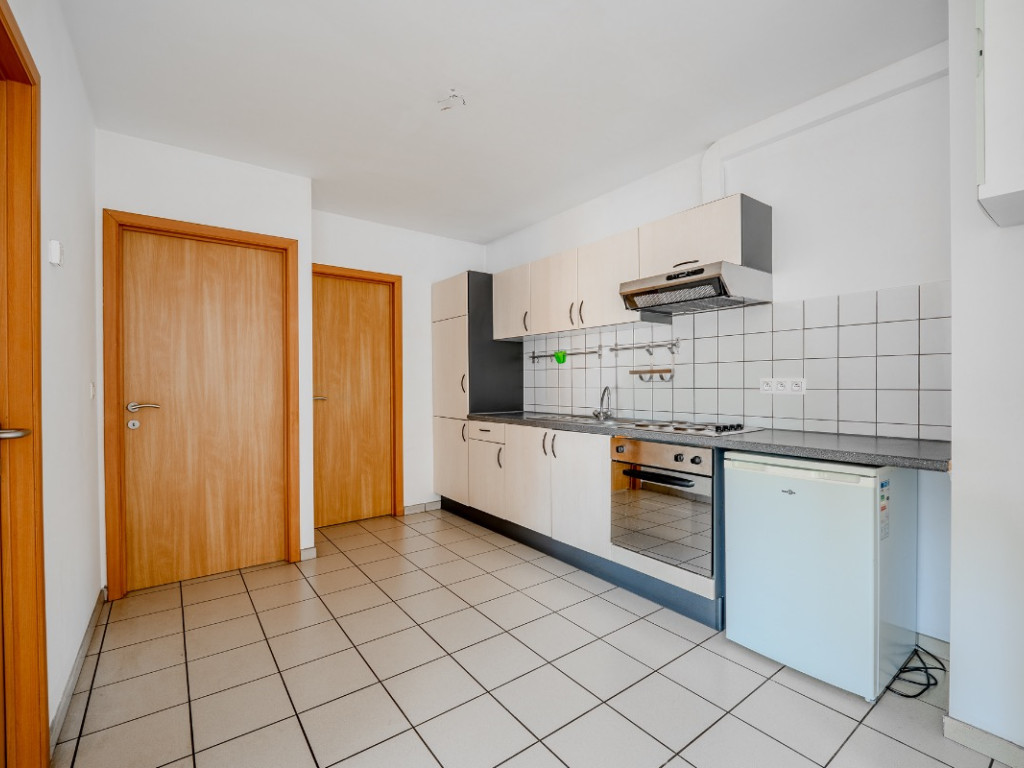 Chaussée de Gaulle - 28 - 0012 - 4000