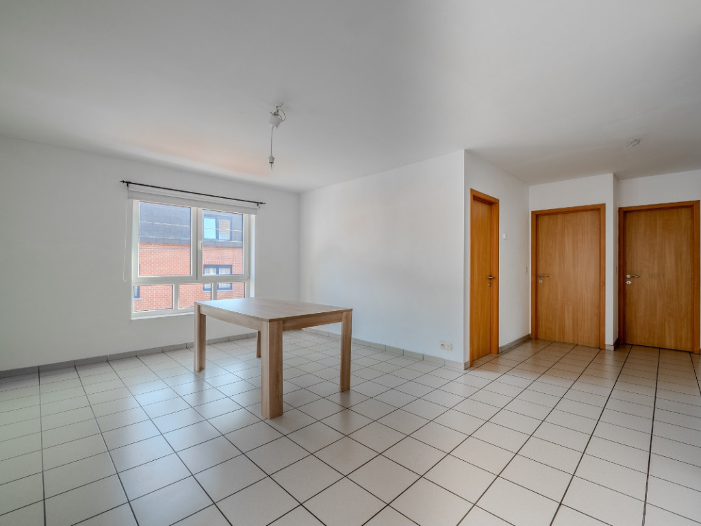 Chaussée de Gaulle - 28 - 0012 - 4000