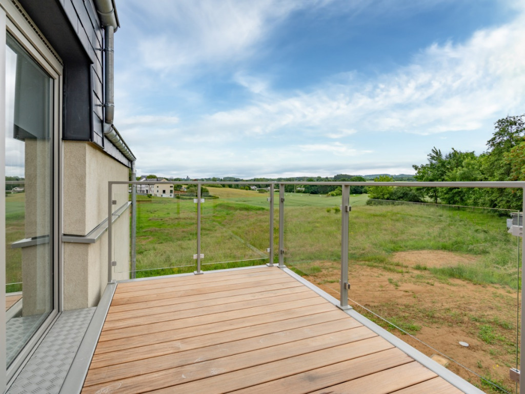 Route de Neufchâteau - 410 - 022 - 6700