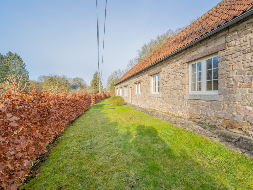 Rue Ernest Moëns - 42 - - 5024