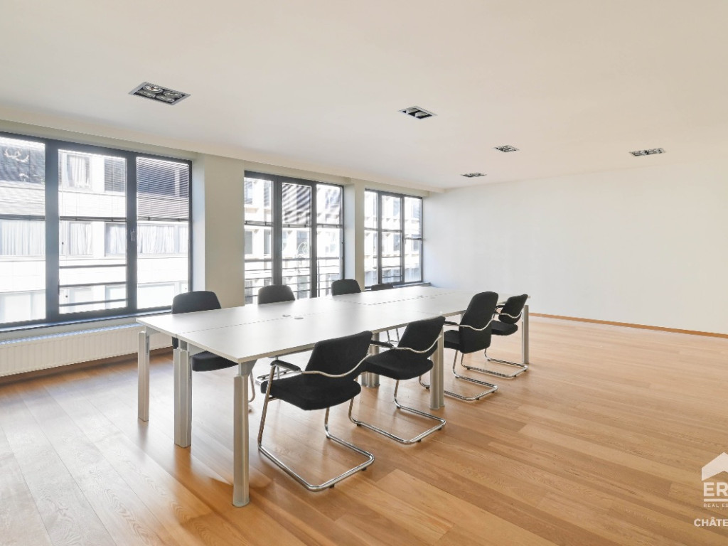 Chaussée de Charleroi - 92 - - 1060