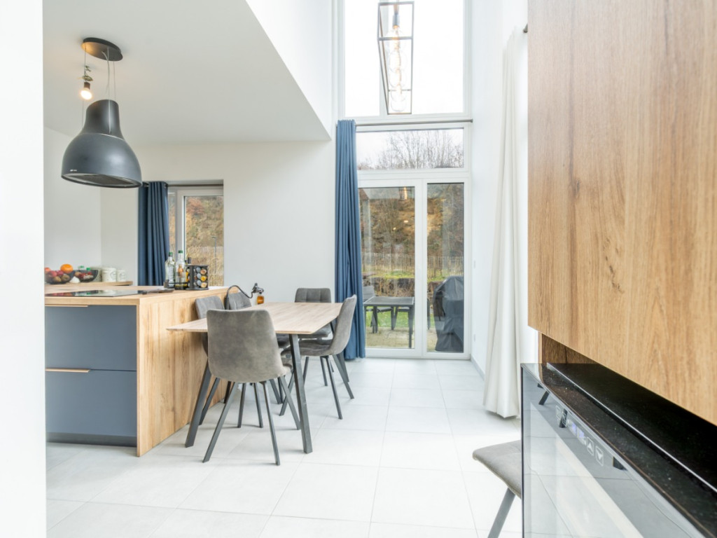 rue des Cigognes - 84 - - 6700