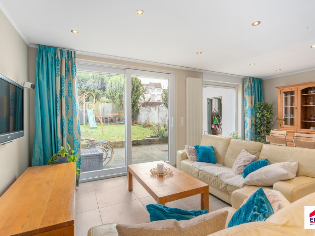 Minnezangerslaan - 11 - - 1070