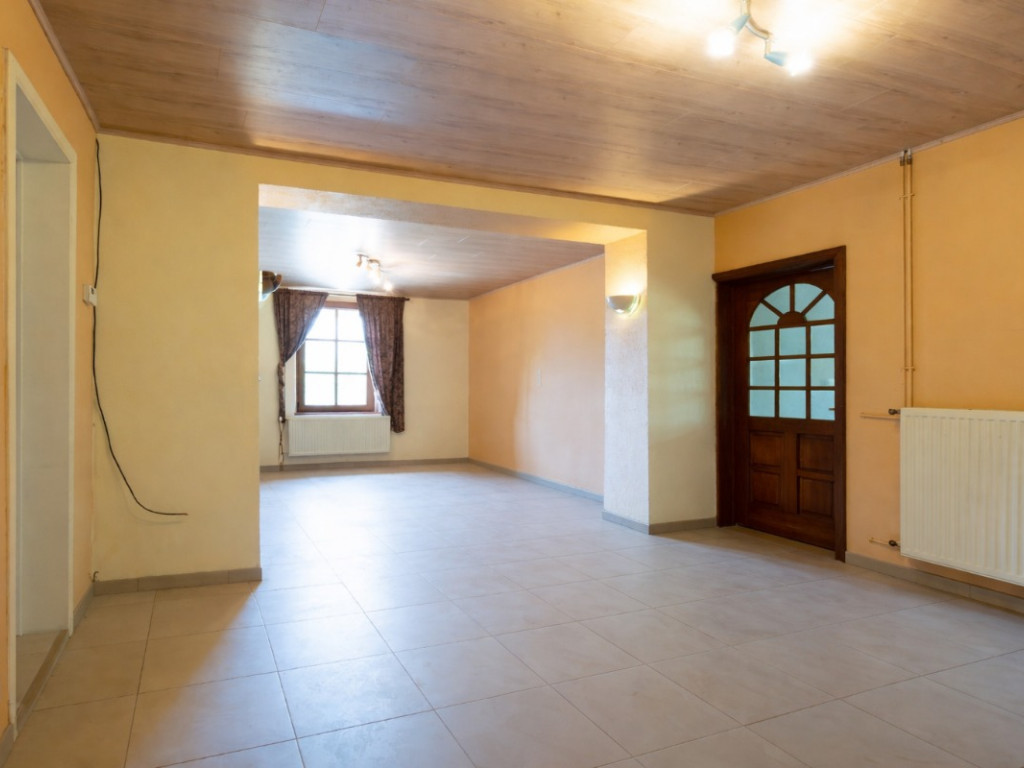 Rue de l'Aérodrome - 21 - - 6880