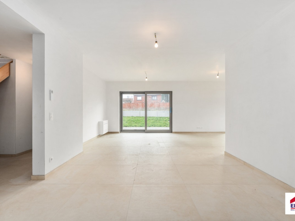 Rue du Trieu - 17 - c - c - 7950