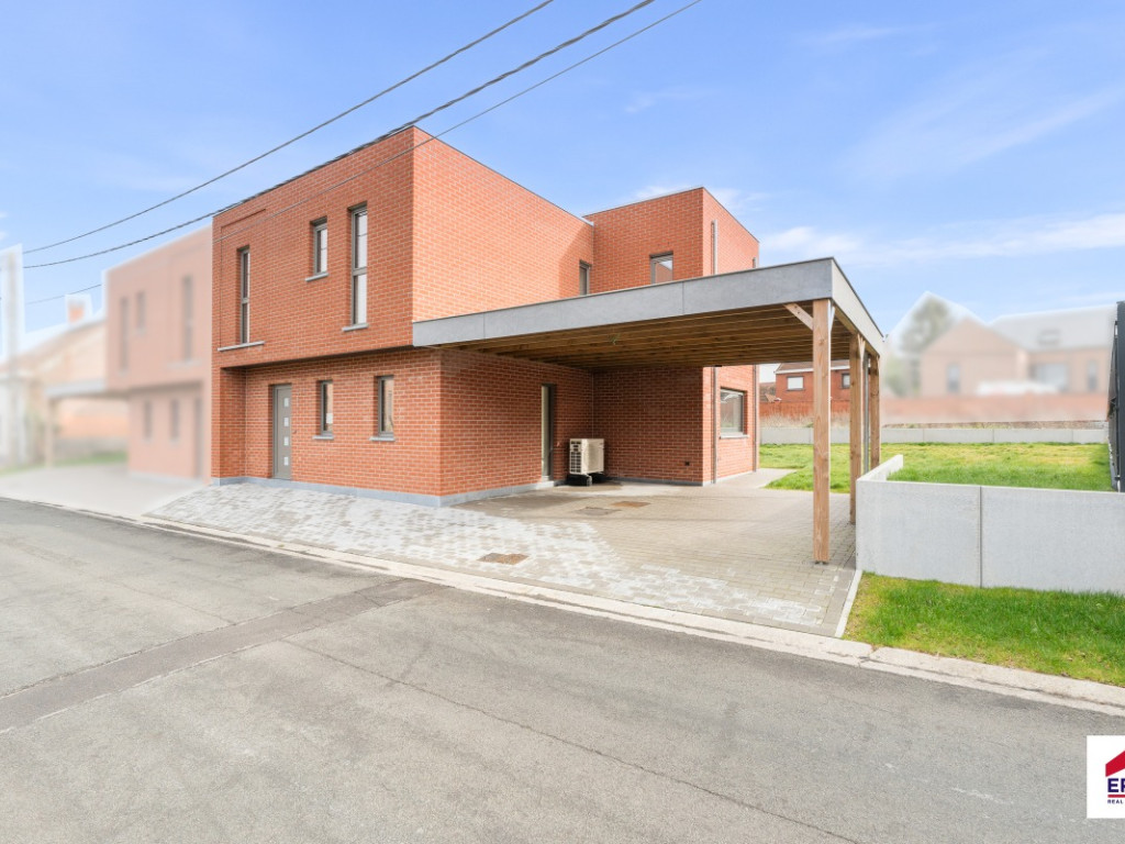 Rue du Trieu - 17 - c - c - 7950