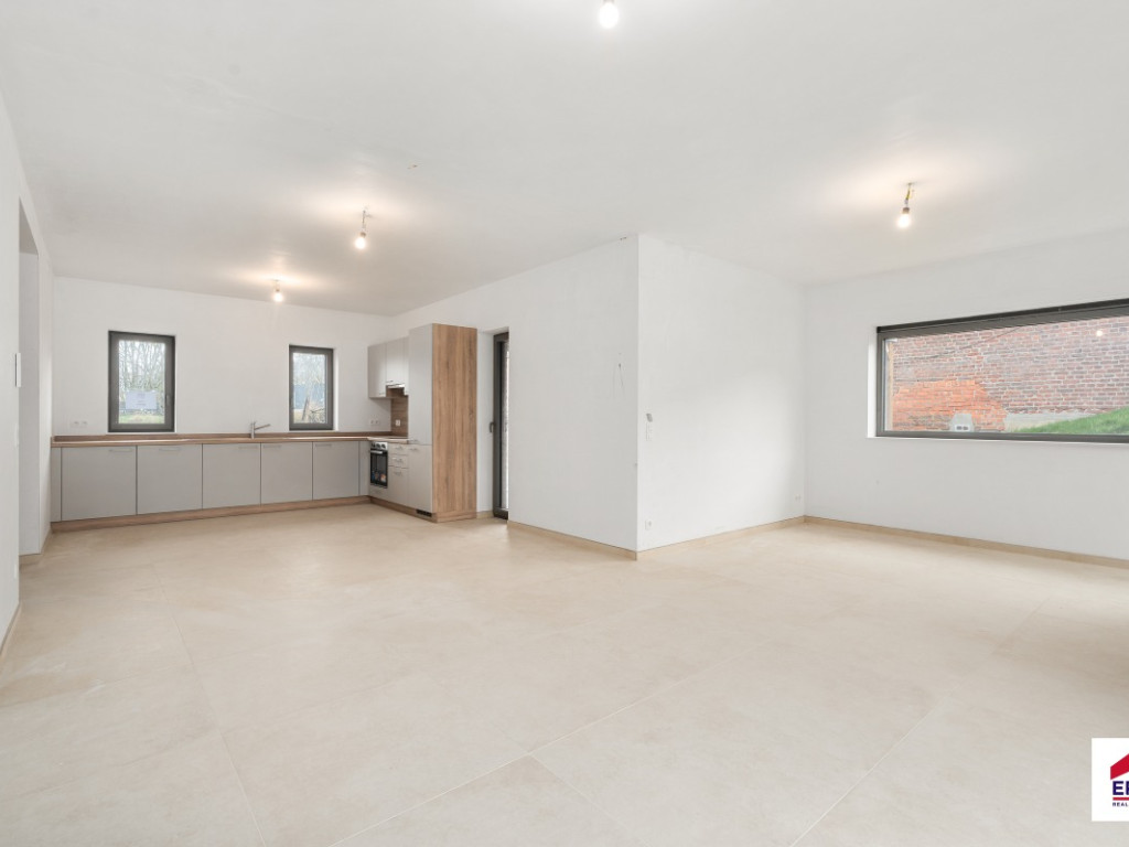 Rue du Trieu - 17 - b - 7950