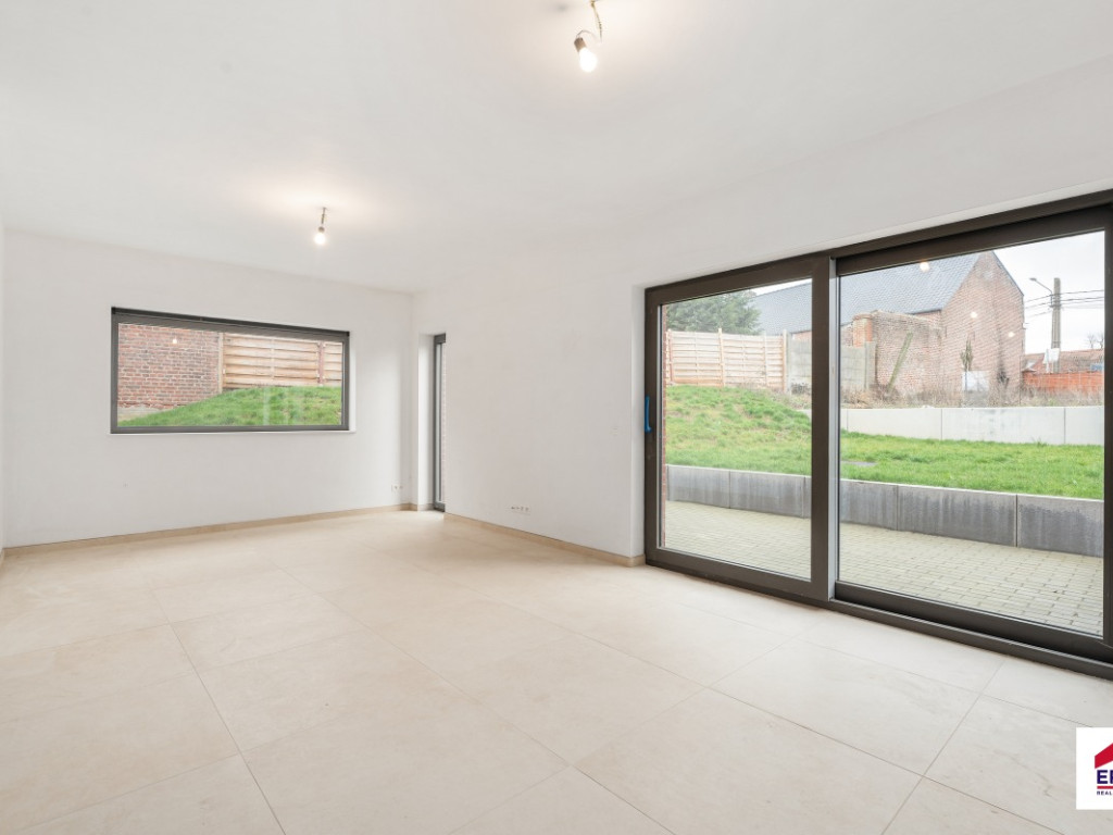 Rue du Trieu - 17 - b - 7950