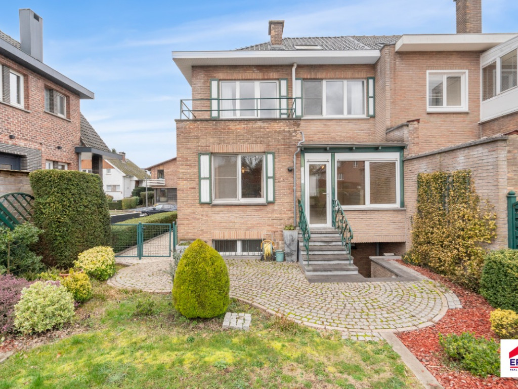 Bunderdreef - 14 - - 1700