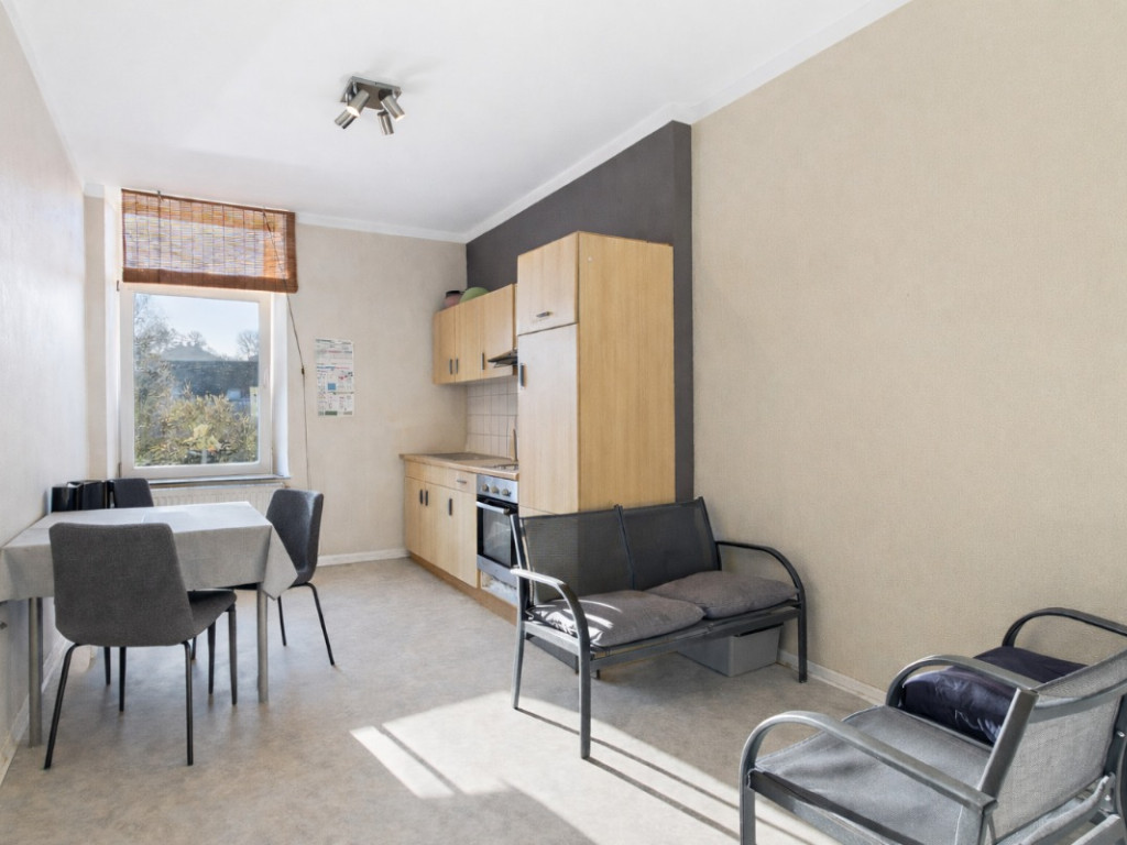 Rue Piervenne - 137 - B - 5590