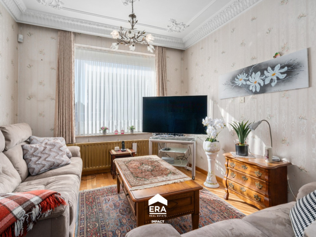 Koningin Astridlaan - 122 - - 3680