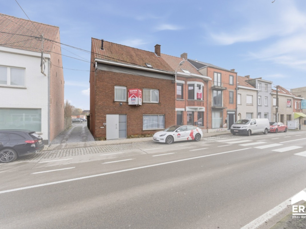 Mandellaan - 315 - - 8800