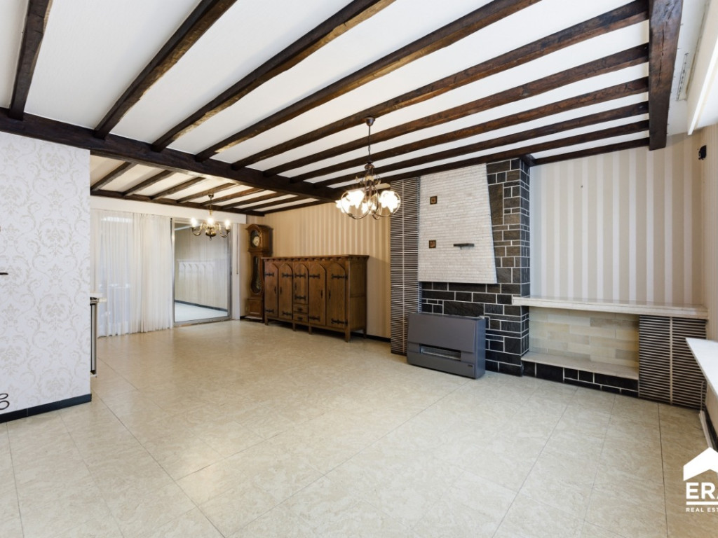 Mandellaan - 315 - - 8800