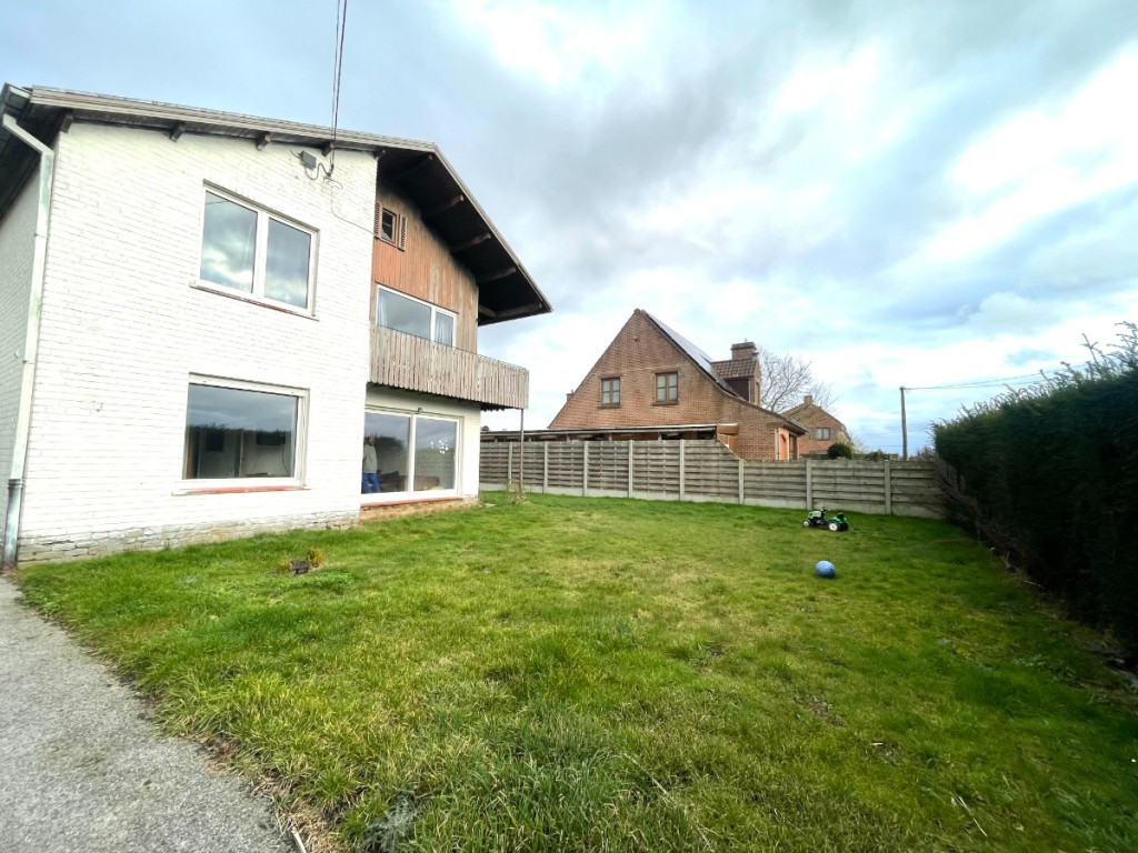 Geluwestraat - 15 - - 8890