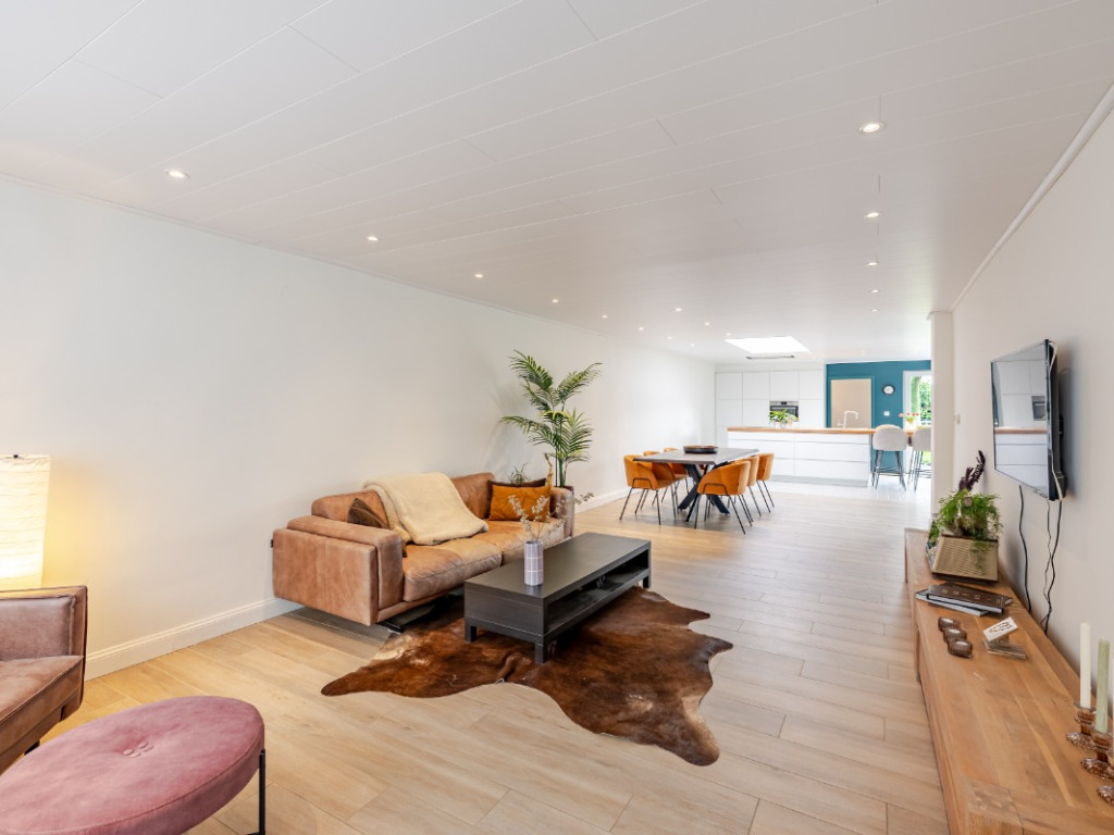 Sint-Margrietestraat - 42 - - 9981