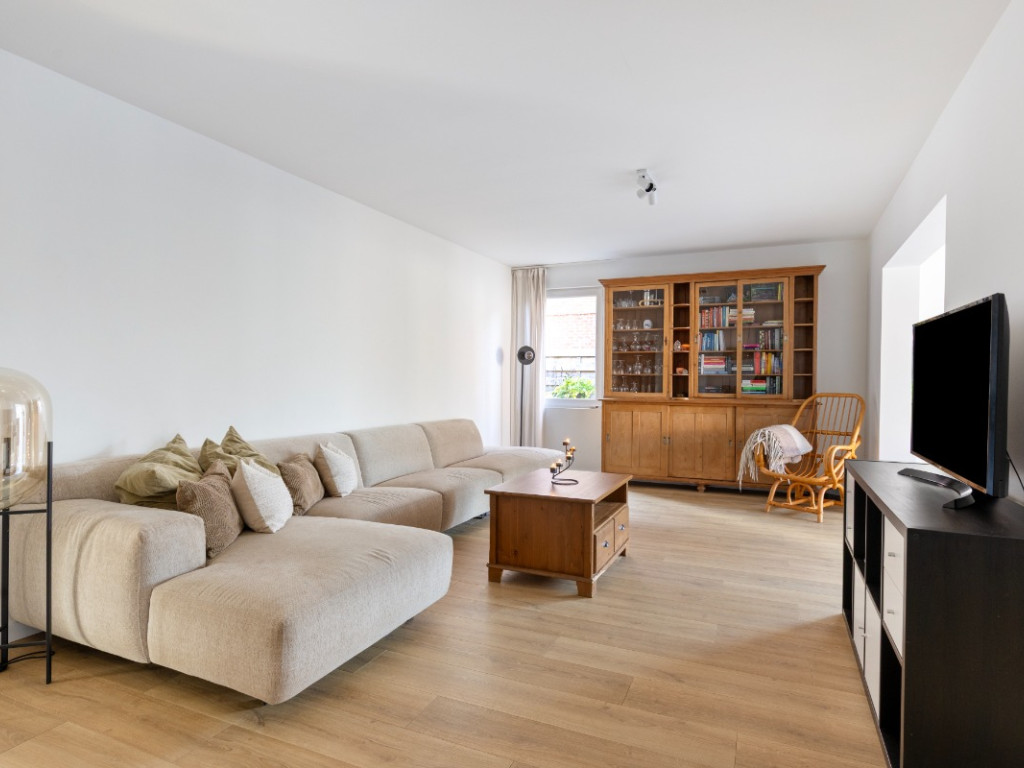 Loze Bareel - 34 - - 2560