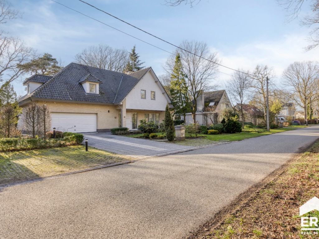 Slipstraat - 61 - - 3930