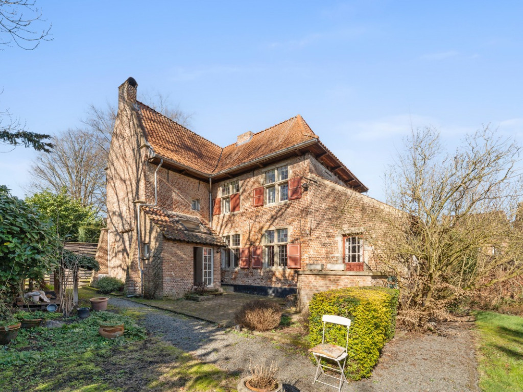 Mespelarestraat - 104 - - 9200