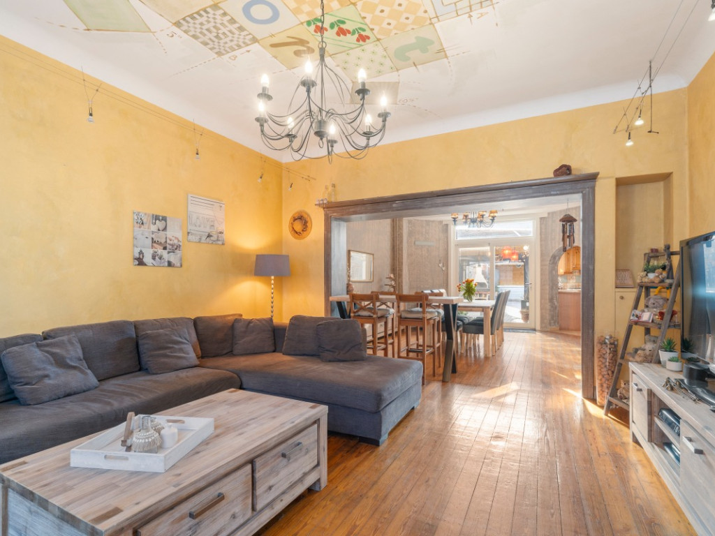 Kerkstraat - 11 - - 9060