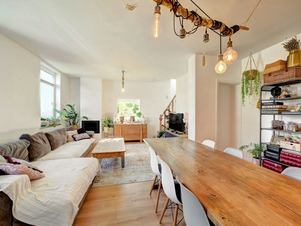 Jules Delcordestraat - 5 - - 1560