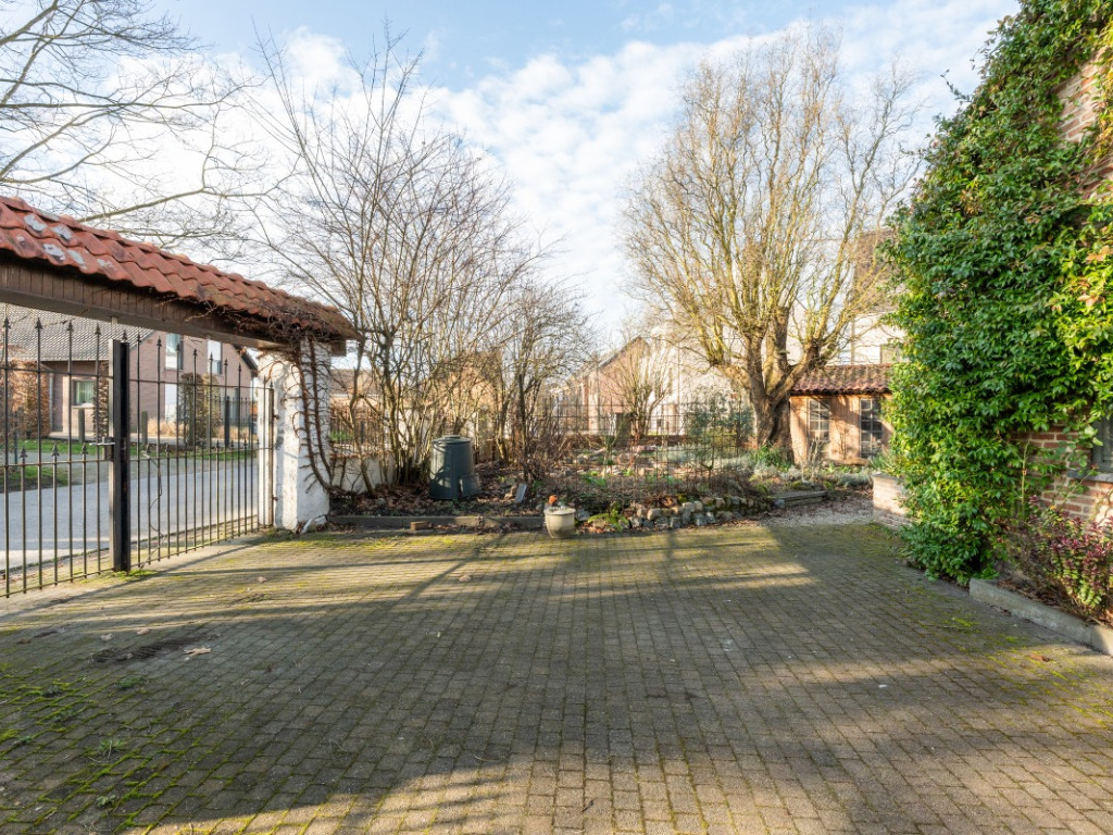 Bovendonkstraat - 33 - - 9255