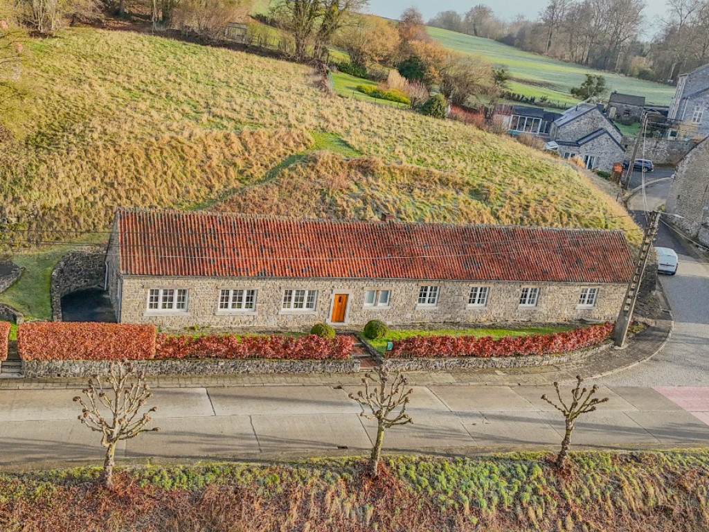 Rue Ernest Moëns - 42 - - 5024