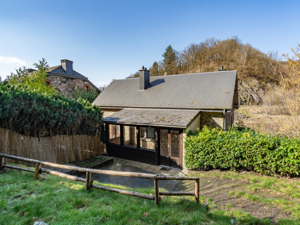 Rue des Comtes de Salm - 1 - - 6690