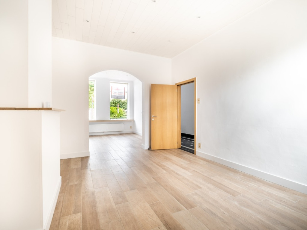 Dorpsstraat - 4 - - 8660