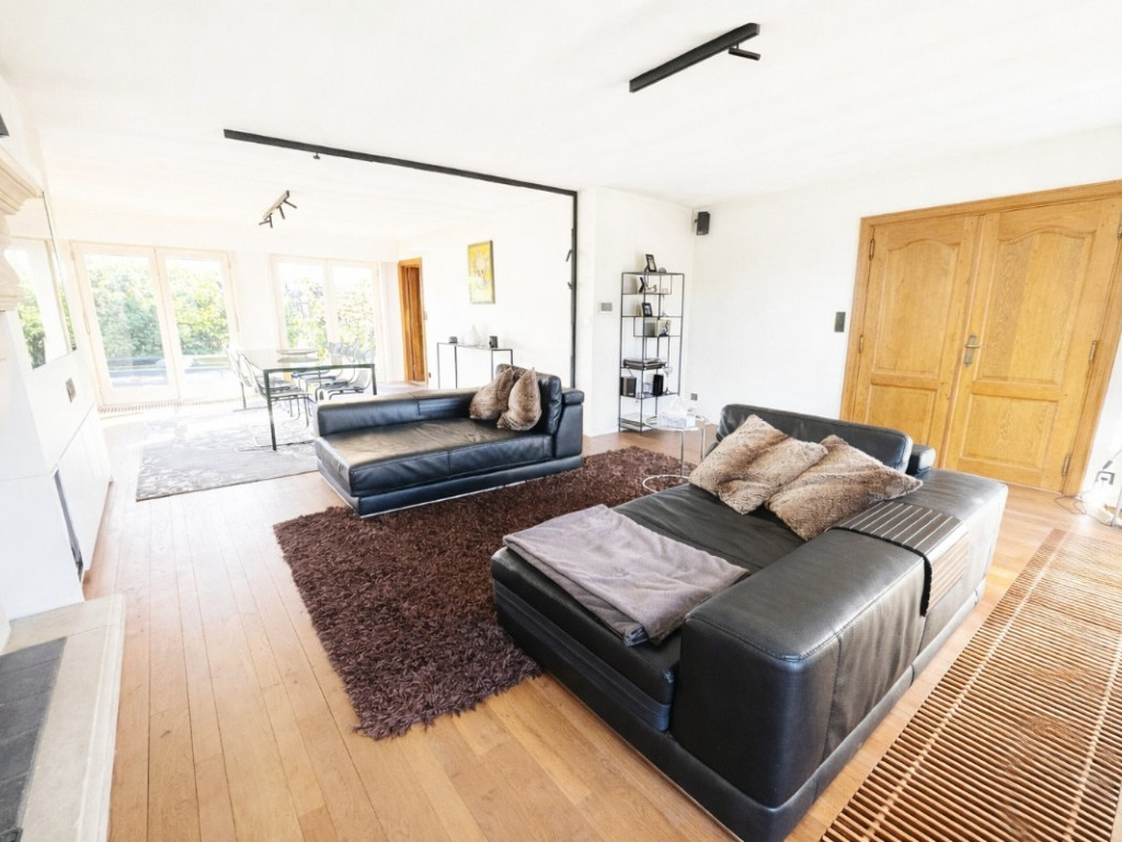 Vlaschaardlaan - 26 - - 8880