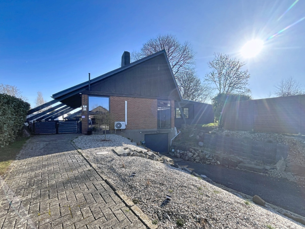 Rue de Liège - 30 - - 4557