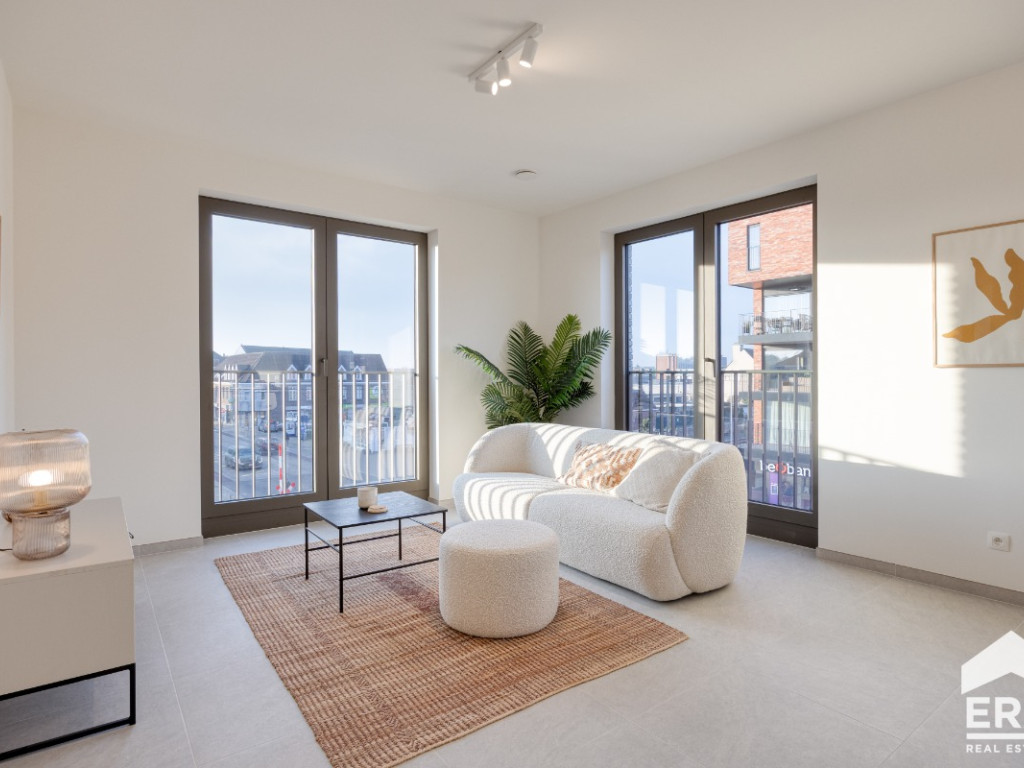 Heistraat - 2 - - 4D2 - 2440