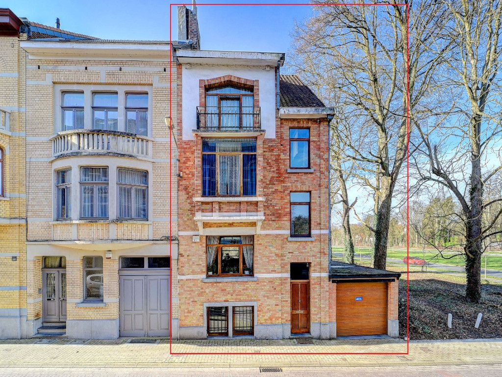 de Robianostraat - 30 en 30a - - 3080