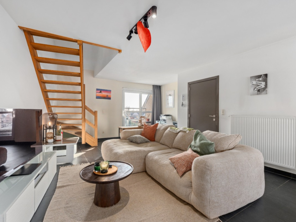 Dorpstraat - 66 - F - 9140