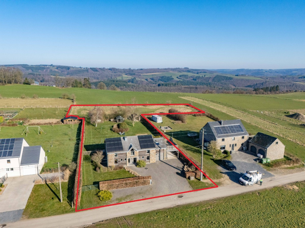 Halleux - 9 - D - 6980