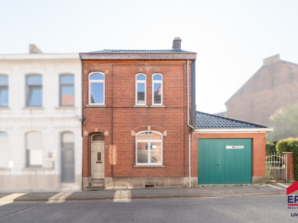 Veldstraat - 146 - - 9470