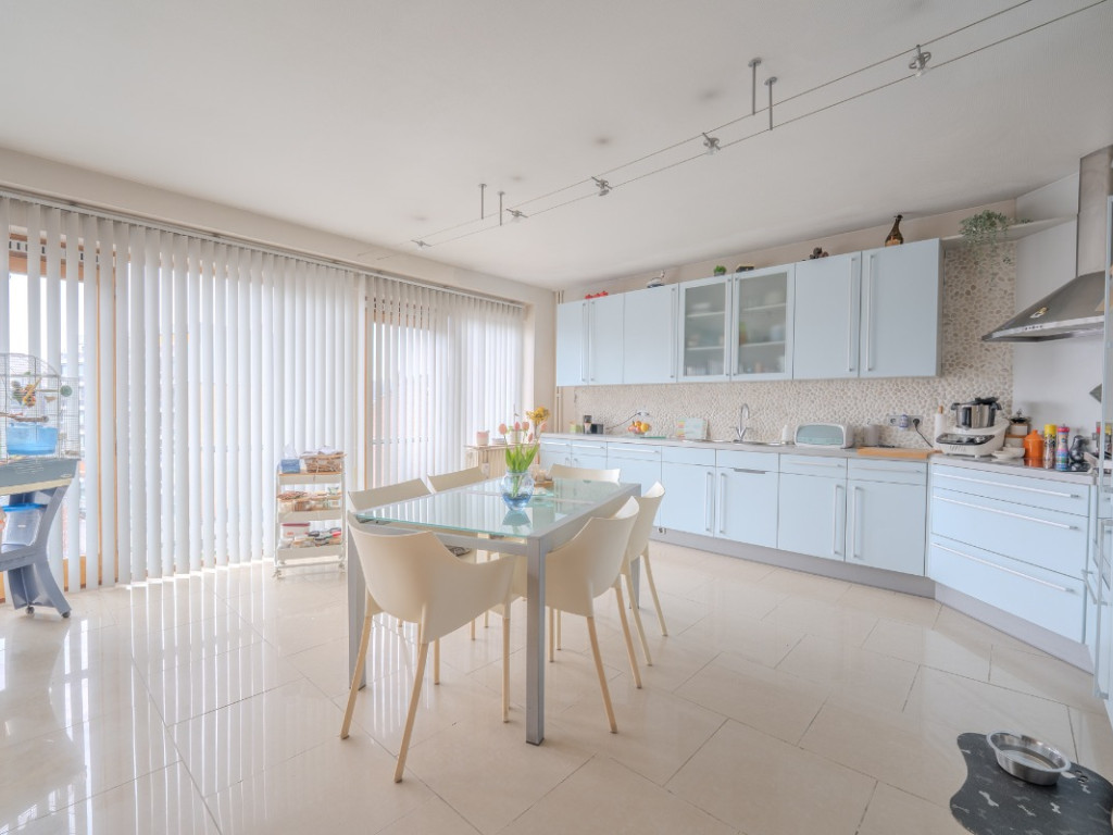 Rue des Vennes - 38 - - 4020