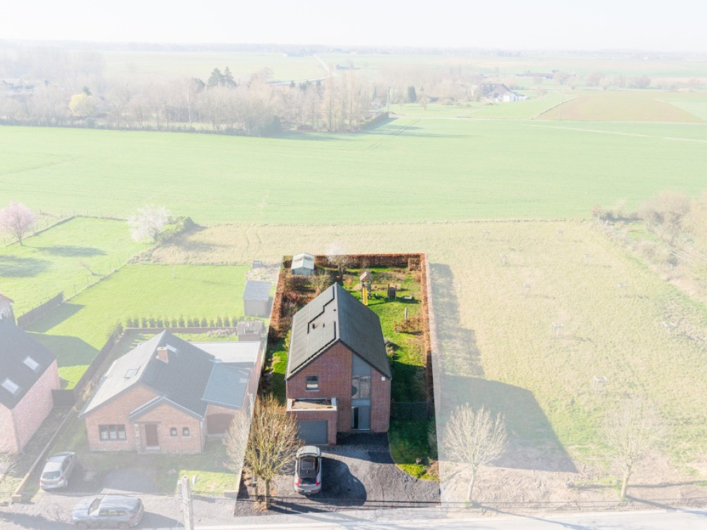 Rue du Parc - 20 - - 7870