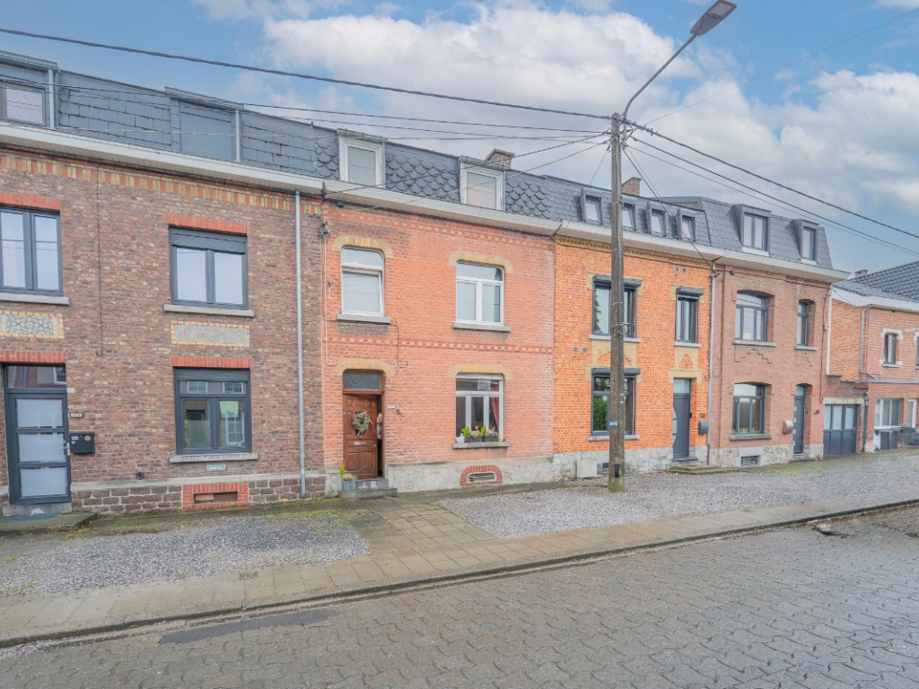 Rue des Champs - 132 - - 5001