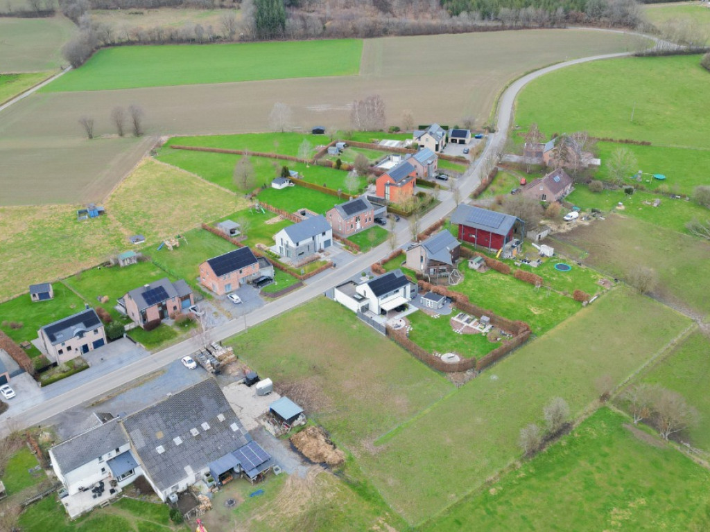 Route de Lignières - 1 - - 6951