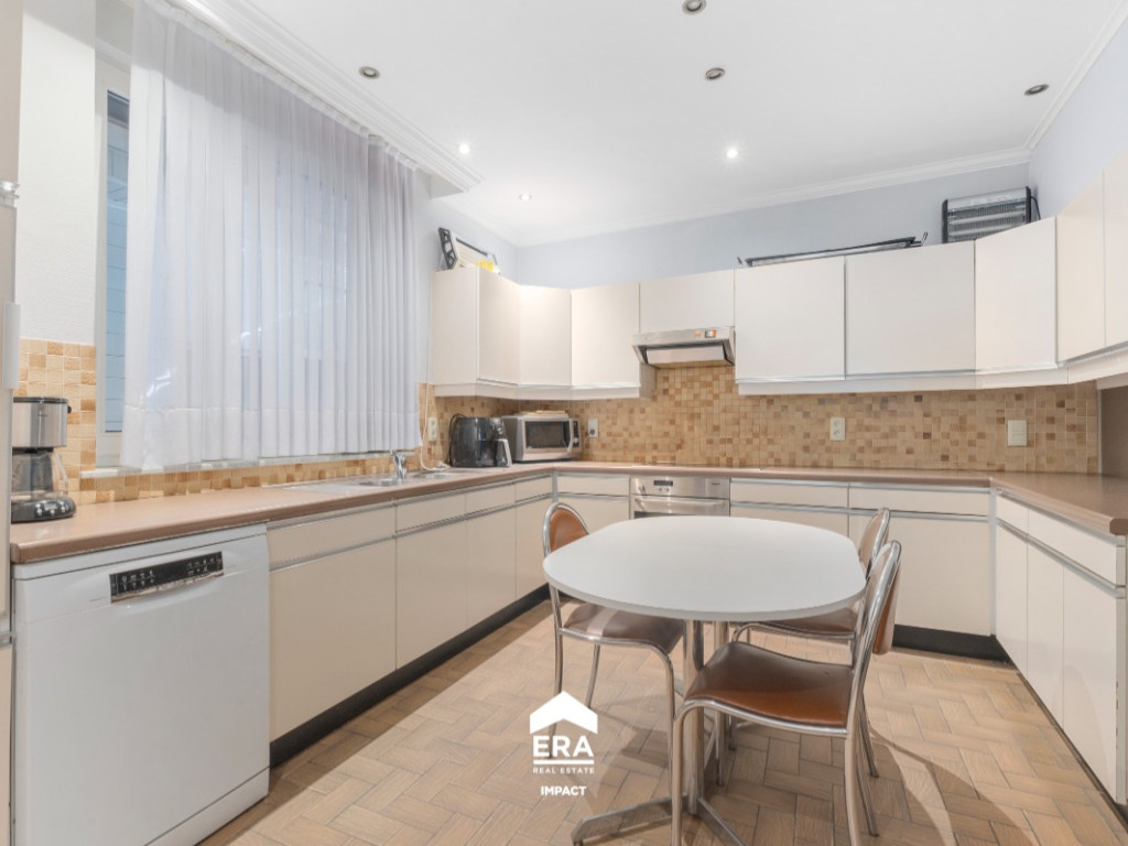 Dorpstraat - 12 - - 3960