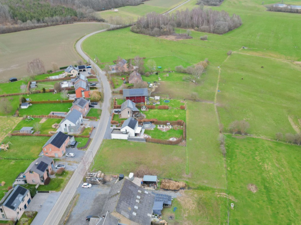 Route de Lignières - 1 - - 6951