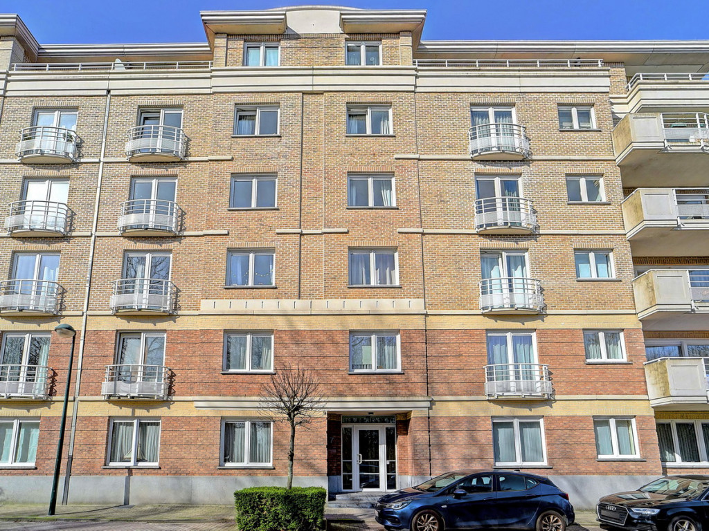 Rue d'Attique - 7 - RDC - 1200